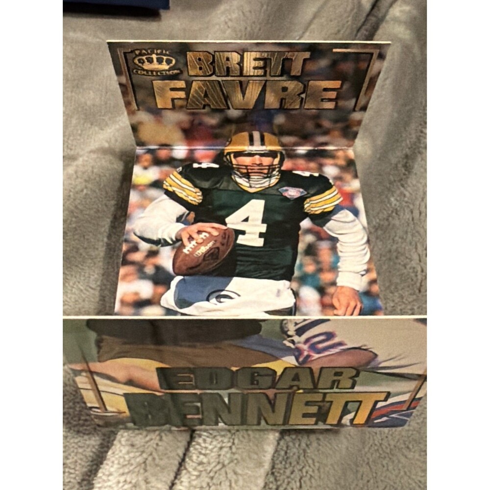 1993 Fleer GameDay - Game Breakers Brett Favre #2